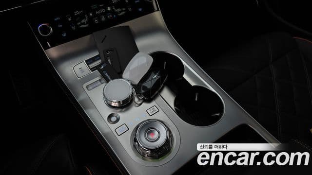 Genesis GV70 2025 — ფოტო 9/20