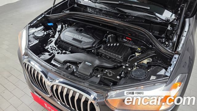 BMW X1 2022 — ფოტო 6/20