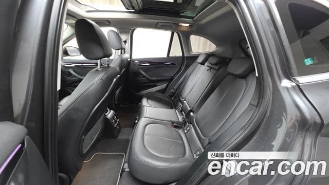 BMW X1 2022 — ფოტო 12/20