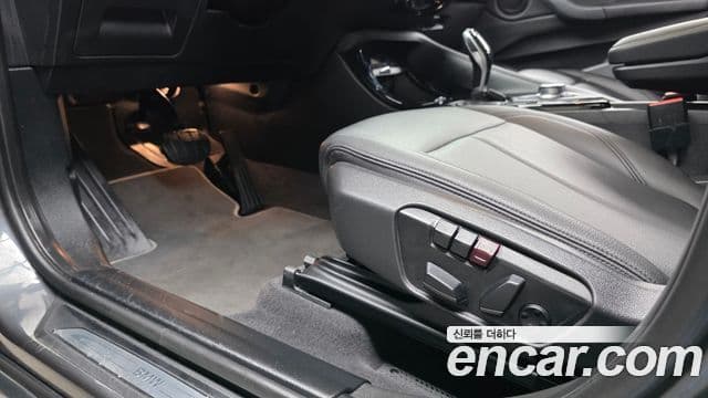 BMW X1 2022 — ფოტო 17/20