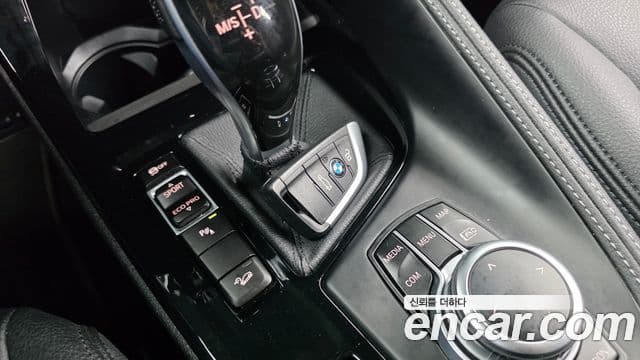 BMW X1 2022 — ფოტო 18/20