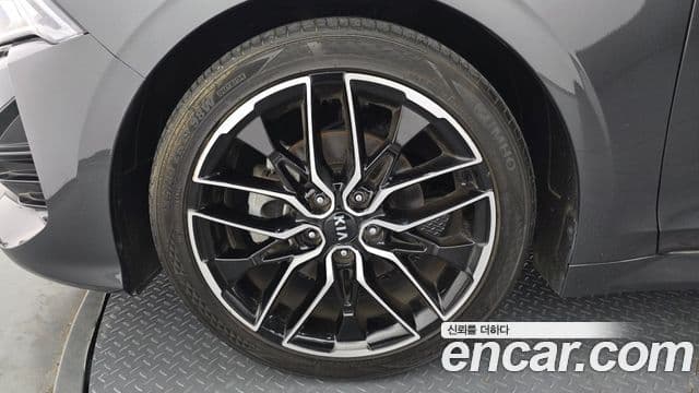 Kia K5 2021 — Şəkil 4/20