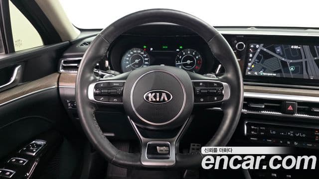 Kia K5 2021 — Şəkil 12/20