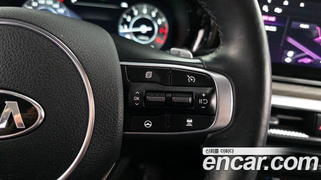 Kia K5 2021 — Şəkil 17/20
