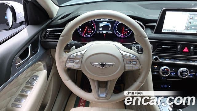 Genesis G70 2019 — ფოტო 12/20