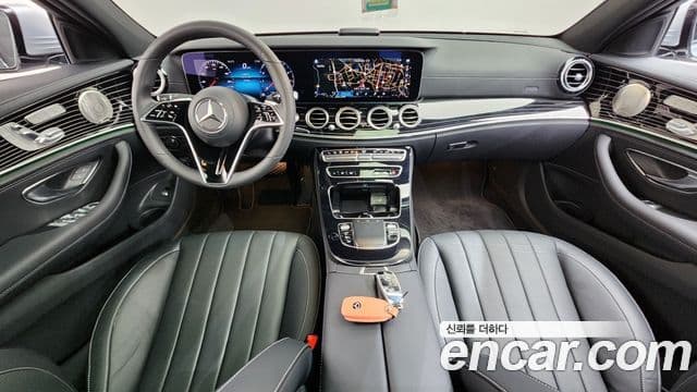 Mercedes-Benz E-Class 2023 — Şəkil 7/20