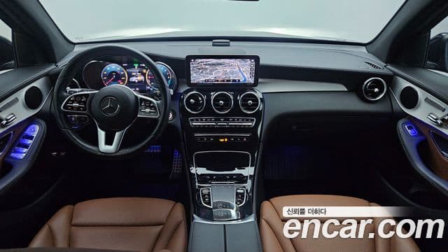 Mercedes-Benz GLC-Class 2022 — Şəkil 10/20