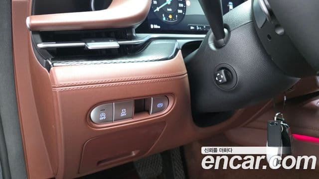 Genesis G90 2022 — Photo 10/33