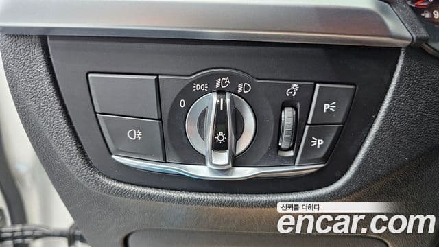 BMW X3 2022 — ფოტო 18/20