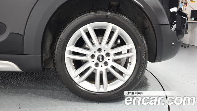 Mini Cooper Countryman 2020 — Photo 22/41