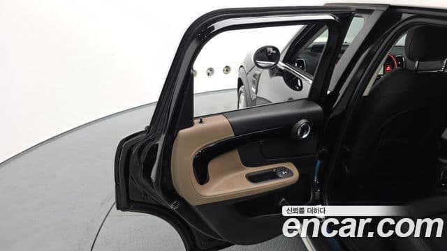 Mini Cooper Countryman 2020 — Photo 40/41