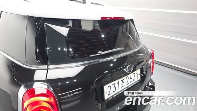 Mini Cooper Countryman 2020 — Photo 26/41