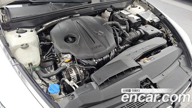 Hyundai Sonata Hybrid 2019 — Şəkil 10/32