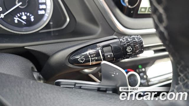 Hyundai Sonata Hybrid 2019 — Şəkil 15/32