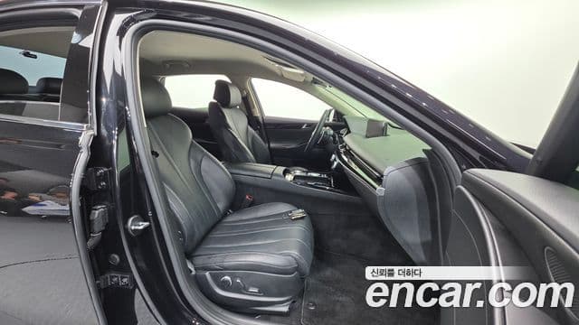 Genesis Electrified G80 2022 — Şəkil 10/20
