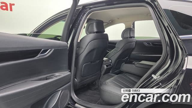 Genesis Electrified G80 2022 — Şəkil 17/20