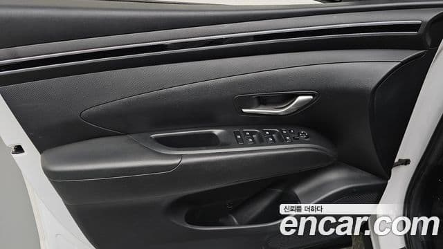 Hyundai Tucson Hybrid 2021 — Photo 30/31