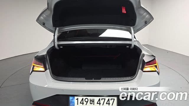 Hyundai Avante 2023 — ფოტო 20/20