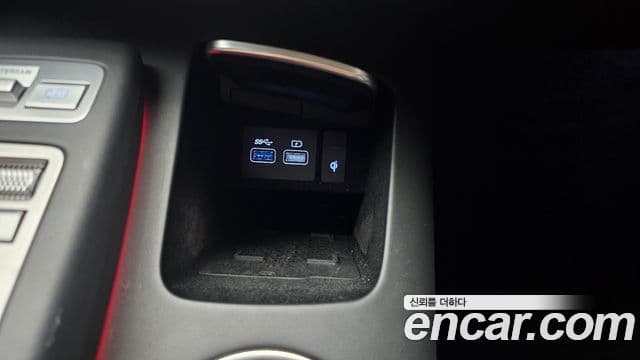 Genesis GV70 2023 — Photo 4/30