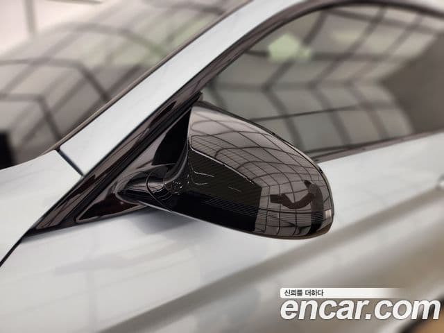 BMW M4 2018 — Şəkil 8/11