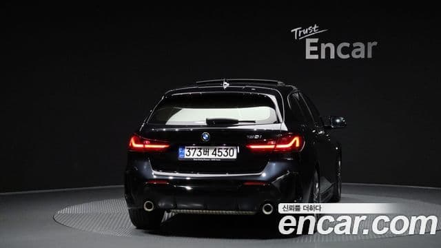 BMW 1 Series 2022 — Şəkil 4/20