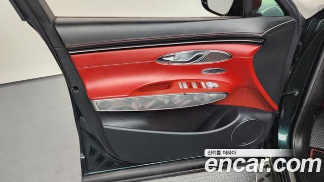Genesis GV70 2021 — Şəkil 6/39