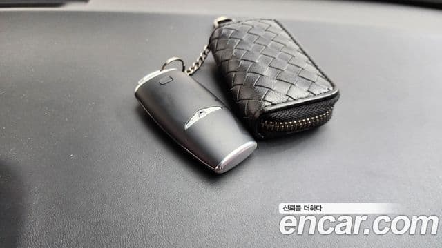 Genesis GV70 2021 — Şəkil 14/39