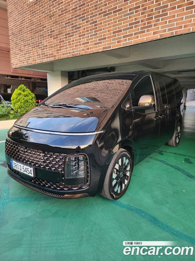 Hyundai Staria 2025 — ფოტო 2/20