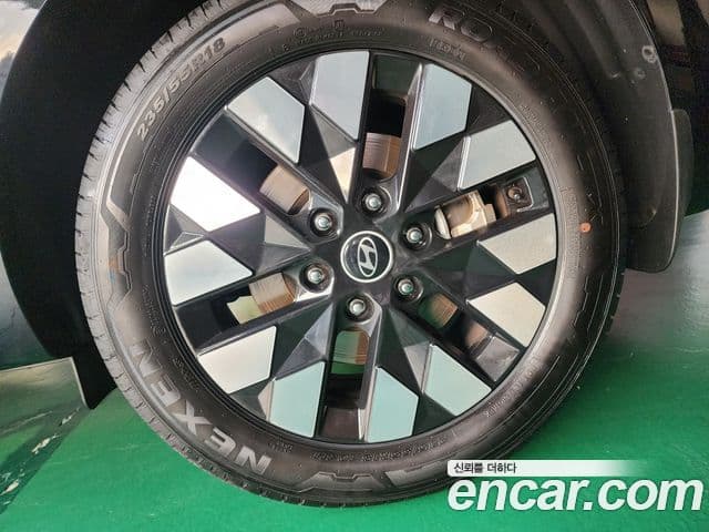 Hyundai Staria 2025 — ფოტო 18/20