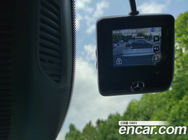 Mercedes-Benz E-Class 2024 — Şəkil 12/20