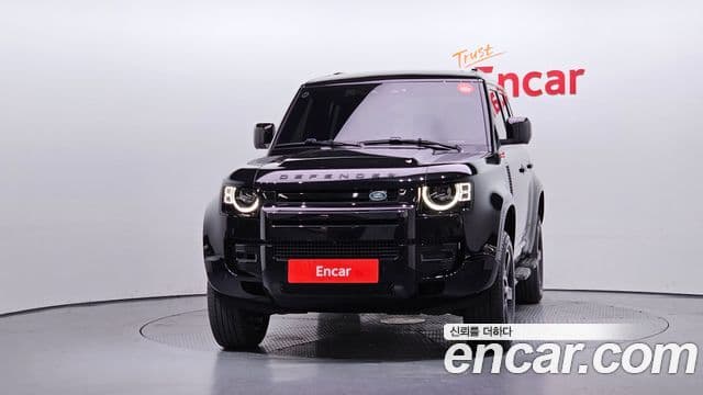 Land Rover Defender 2024 — ფოტო 3/20