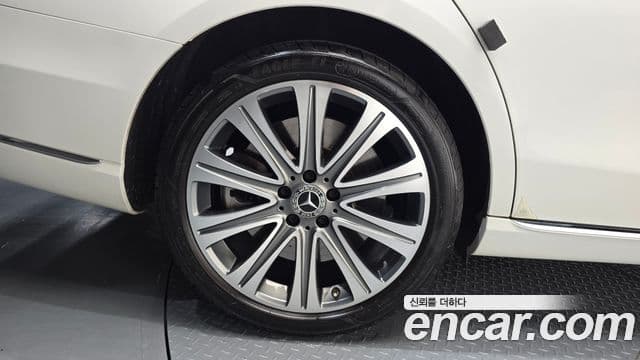 Mercedes-Benz E-Class 2018 — Şəkil 5/20