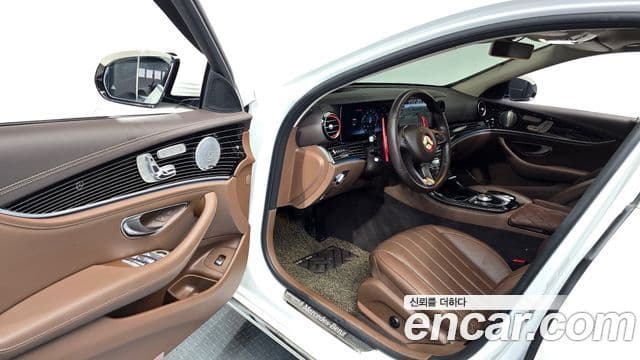 Mercedes-Benz E-Class 2018 — Şəkil 10/20