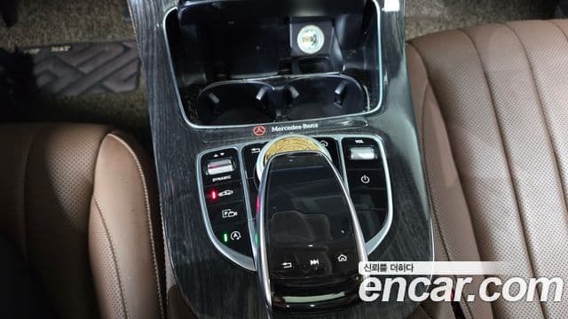 Mercedes-Benz E-Class 2018 — Şəkil 15/20