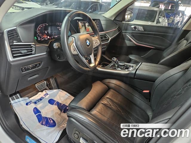 BMW X7 2021 — Şəkil 8/20