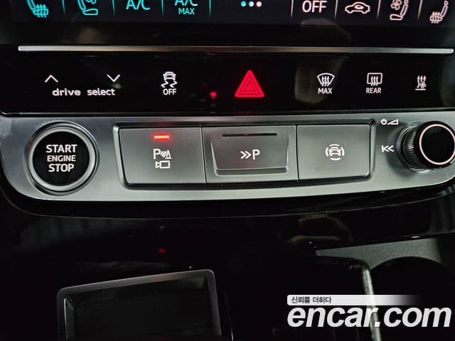 Audi Q7 2022 — Фото 14/20