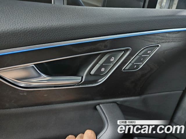 Audi Q7 2022 — Фото 16/20