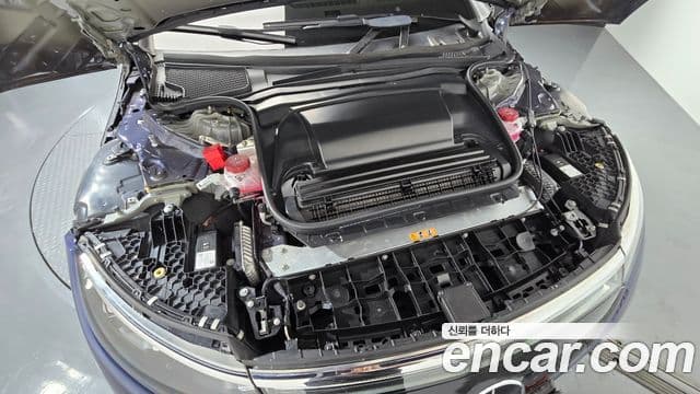Mercedes-Benz EQS 2022 — ფოტო 32/36