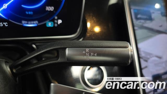 Mercedes-Benz EQS 2022 — ფოტო 26/36