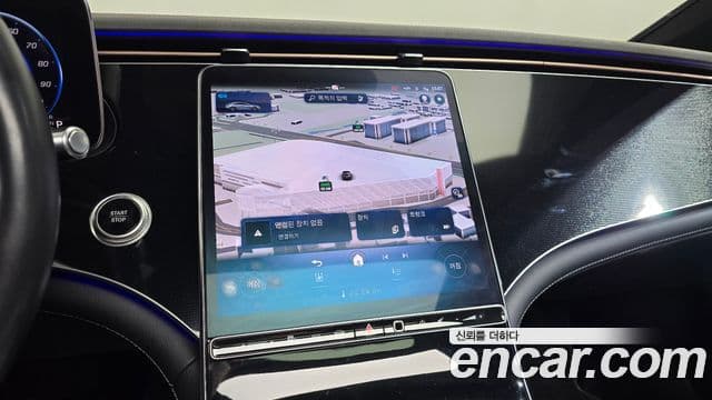 Mercedes-Benz EQS 2022 — ფოტო 30/36