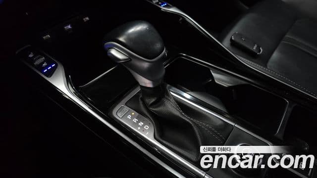 Kia Sorento 2022 — Фото 9/20