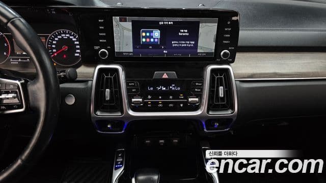 Kia Sorento 2022 — Фото 14/20