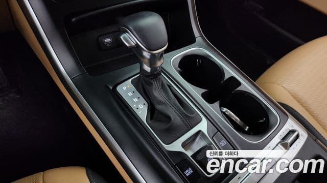 Kia Carnival 2022 — Фото 9/20