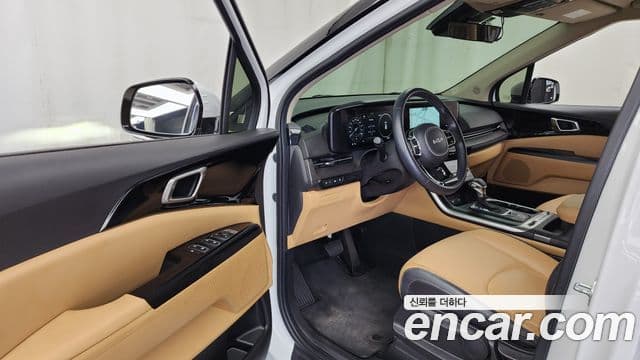 Kia Carnival 2022 — Фото 10/20