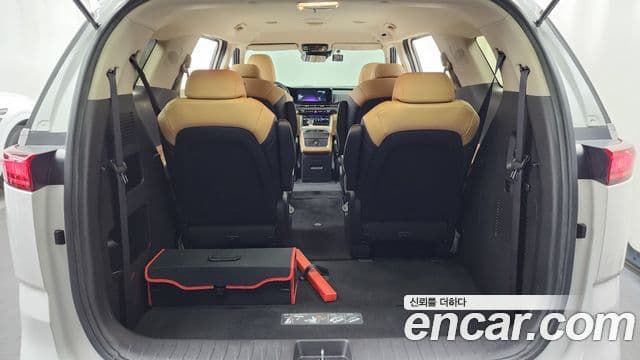 Kia Carnival 2022 — Фото 20/20