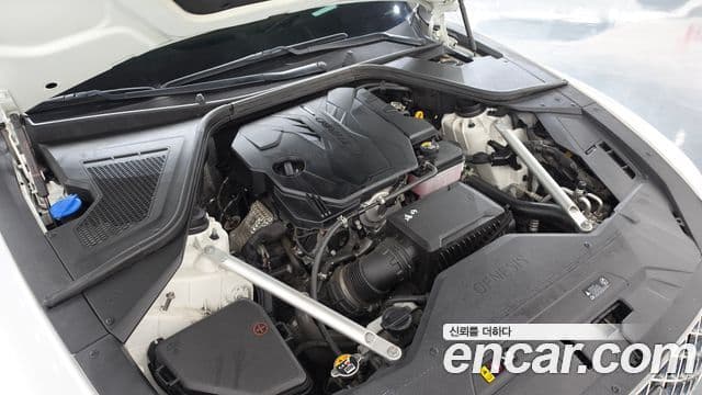 Genesis Electrified G80 2022 — ფოტო 6/20