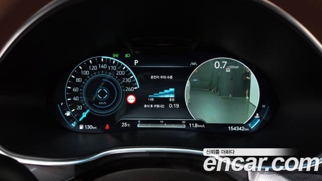 Genesis Electrified G80 2022 — ფოტო 8/20