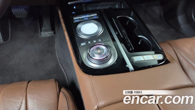 Genesis Electrified G80 2022 — ფოტო 9/20