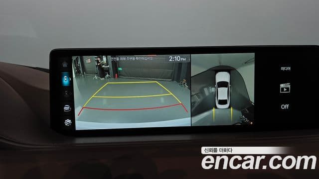 Genesis Electrified G80 2022 — ფოტო 14/20