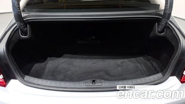 Genesis Electrified G80 2022 — ფოტო 20/20